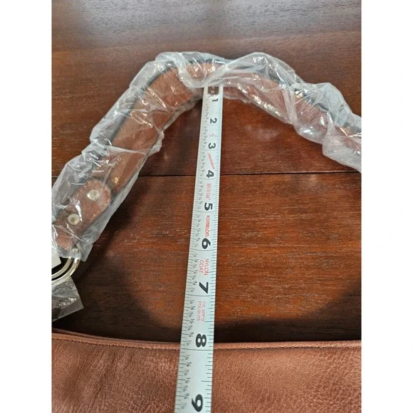 Alyssa Hobo Shoulder Bag Womens Large Brown New Hook Hardware - Picture 6 of 9